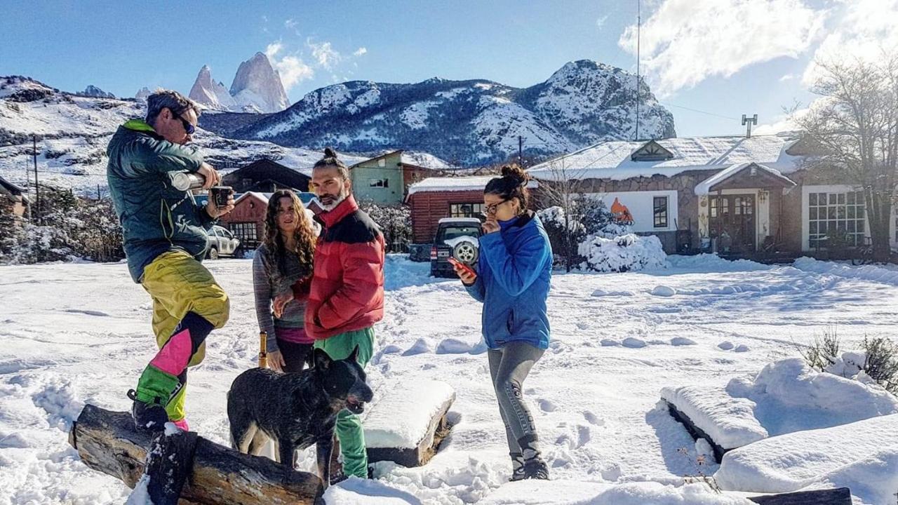 Hostel Del Lago, Habitaciones Privadas Y Cabanas El Chaltén Exterior foto
